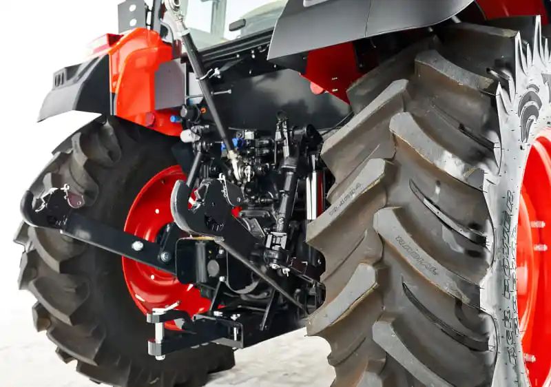 Kioti HX traktor 3 szabványos hátsó hidraulikus szelep