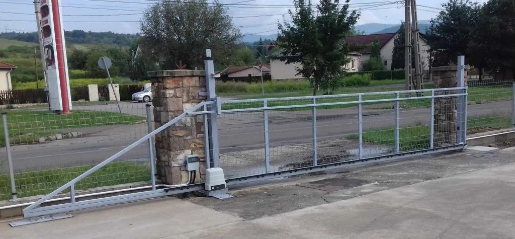 6 m-es fesztávú úszókapu
