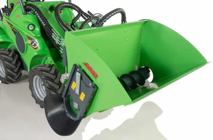 Avant táp/terménykiosztó kanál XL 500l térfogat ideális különféle granulátum formájú takarmányok elosztásához.