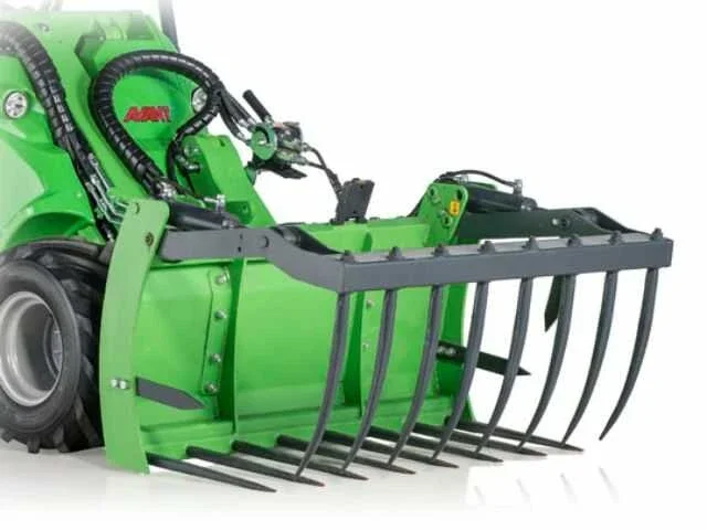 Avant szilázsvilla XL 1100/1300/1500 mm szélességben két munkahengeres megfogóvillával