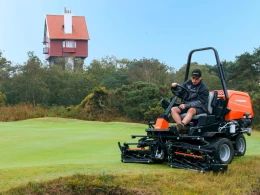 Jacobsen TR330 Háromkerék meghajtás