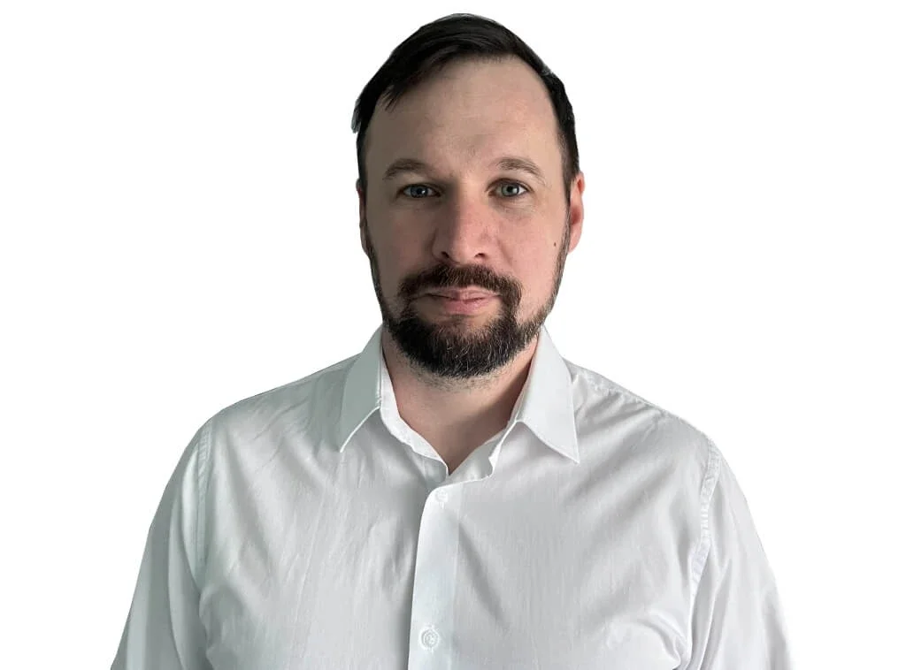 Kádár Tamás