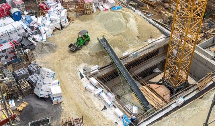 AVANT Minirakodó a tetőtérben