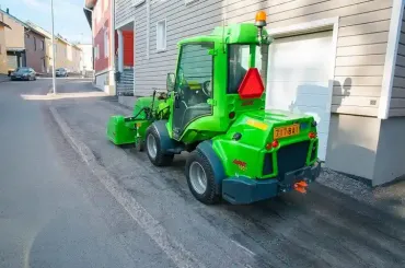 Avant 760i a legnagyobb és legerősebb avant rakodó univerzális minirakodó 4