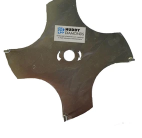 RK-10S lapostetőkre épített burkolatok, szigetelő rétegek vágásához lapostetŐ burkolatok vÁgÓgÉpe 2