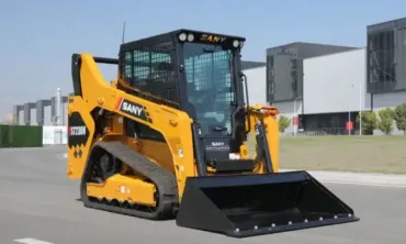 ST230V a SANY gyár előtt