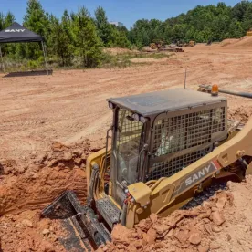 ST230V ásómunka közben leásva