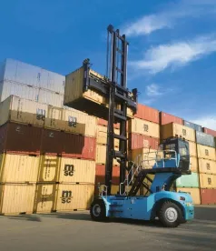 SDCE90K7E5 100% Elektromos Üreskonténer-rakodó az 5.konténerszintre rakodik