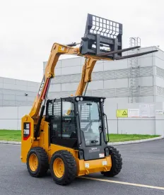 SS210R felemelt gémmel raklapvillával