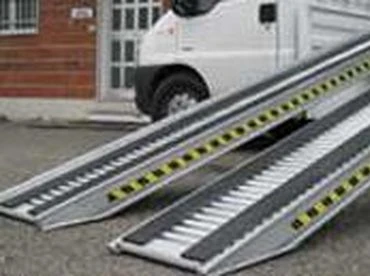 Lotus 3 méter peremes vagy perem nélküli alumínium rámpa 2