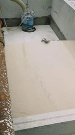 Tsurumi KRS2 keverőlapátos zagyszivattyú- professzionális használatra iszapszivattyú 4 pólusú motorral nehéz üzemi körülményekre 15