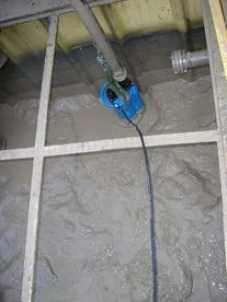 Tsurumi KRS2 keverőlapátos zagyszivattyú- professzionális használatra nehéz üzemi körülményekre 2