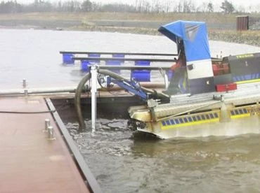 Tsurumi KRS2 keverőlapátos zagyszivattyú- professzionális használatra 4 pólusú motorral nehéz üzemi körülményekre 6