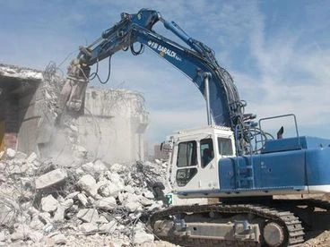 Mantovanibenne CR(R) sorozat elsődleges bontási műveletekhez, mechanikus rotátorral roppantó olló 4