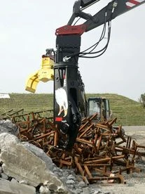 Mantovanibenne SH sorozat acélszerkezetek feldarabolására acélvágó olló 10