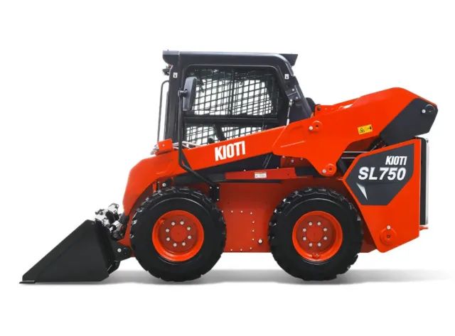 Kioti SL csúszókormányzású rakodó